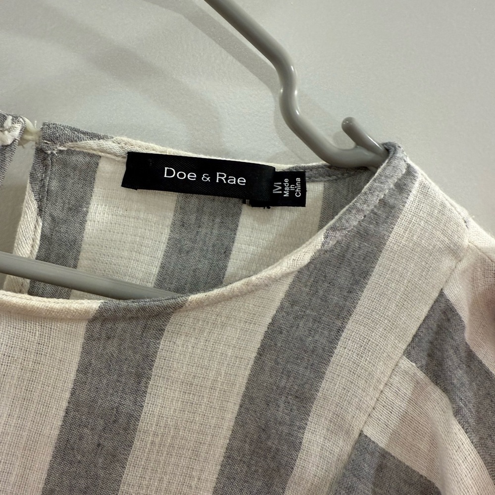 Striped Gray and White Ruffle Sleeveless Top - Picture 7 of 7